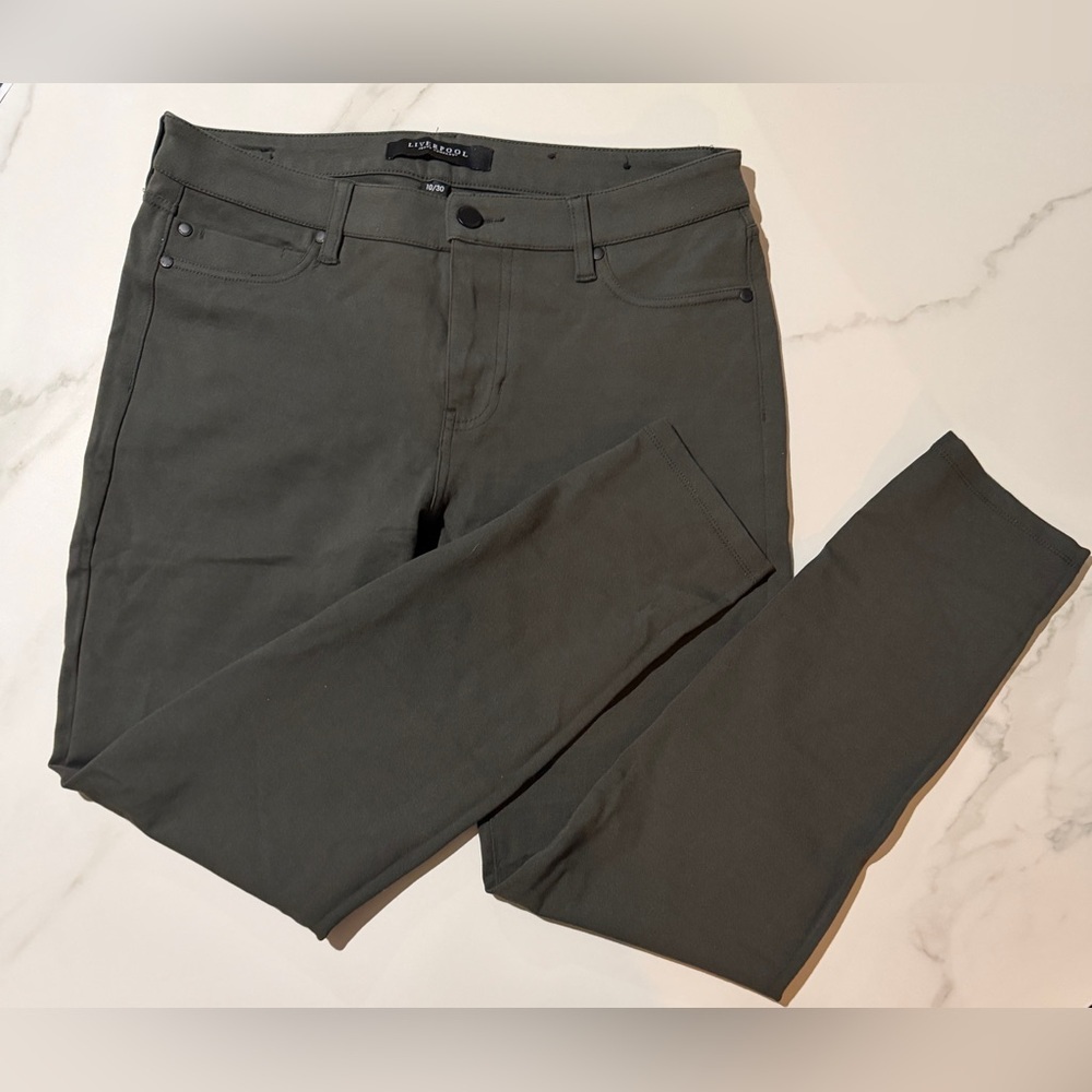 Liverpool Jeans Company Women's
Olive Green Skinny Pants Size 10